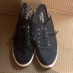 Sperry Sneakers